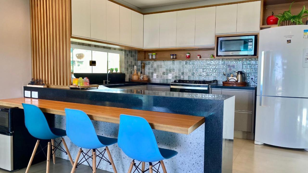 Kalug: Beachfront Duplex With Private Pool And Bbq Holiday home Ilheus